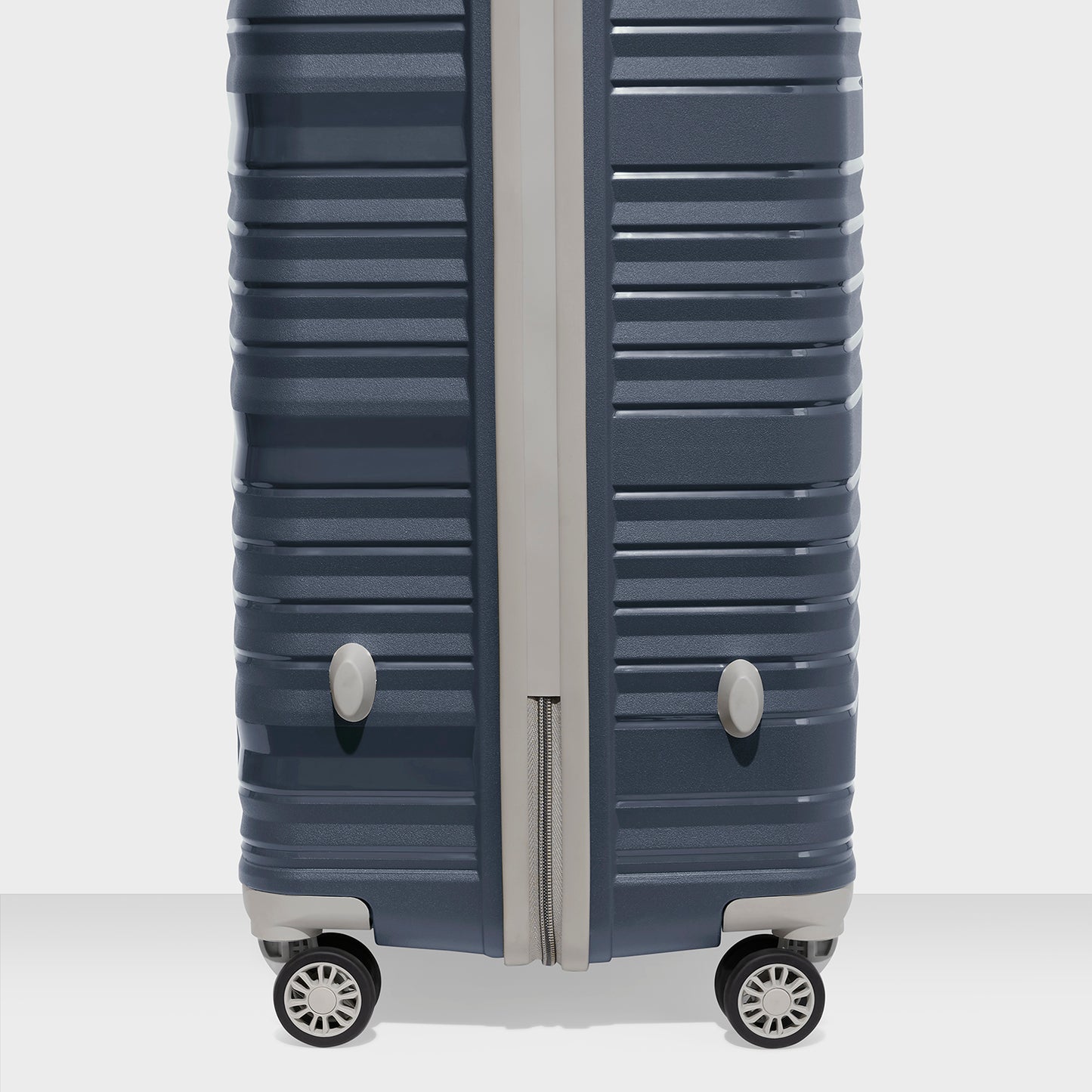 VIP Matrix Set of 2 Trolley Bag Light Grey