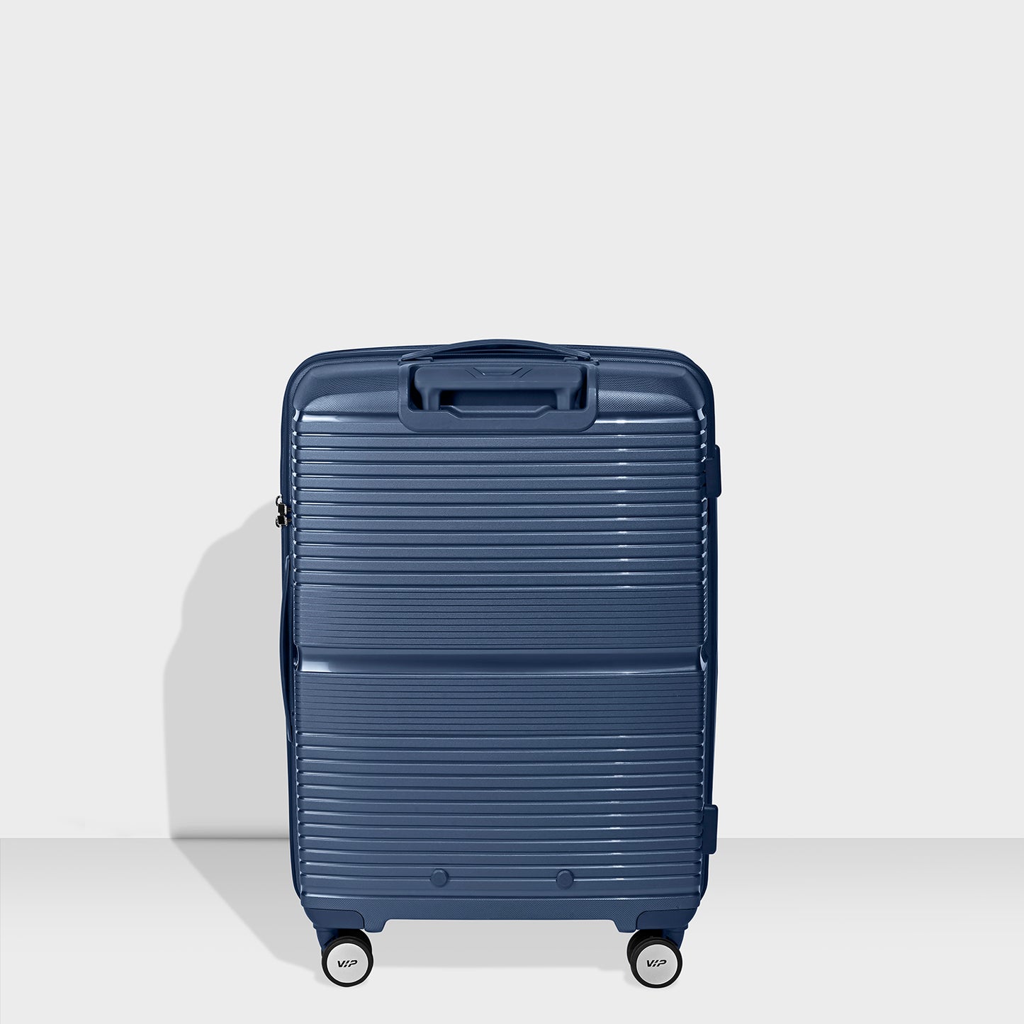 VIP Aer Plus Pro Trolley Bag Medium