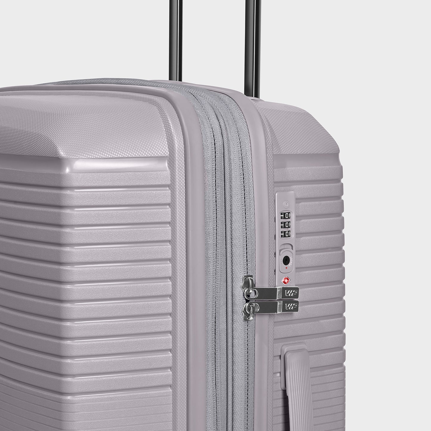 VIP Aer Plus Pro Trolley Bag Medium